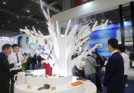 金旼持續(xù)專注技術(shù)創(chuàng)新，成就改性塑料黑馬電子專用材料研發(fā)